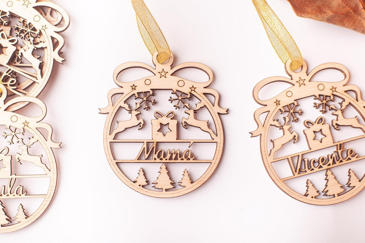 Olesea Bolas de Navidad Personalizada con Nombre de Madera Navidad Decoración - Adornos Cuerda incluida (Esfera)